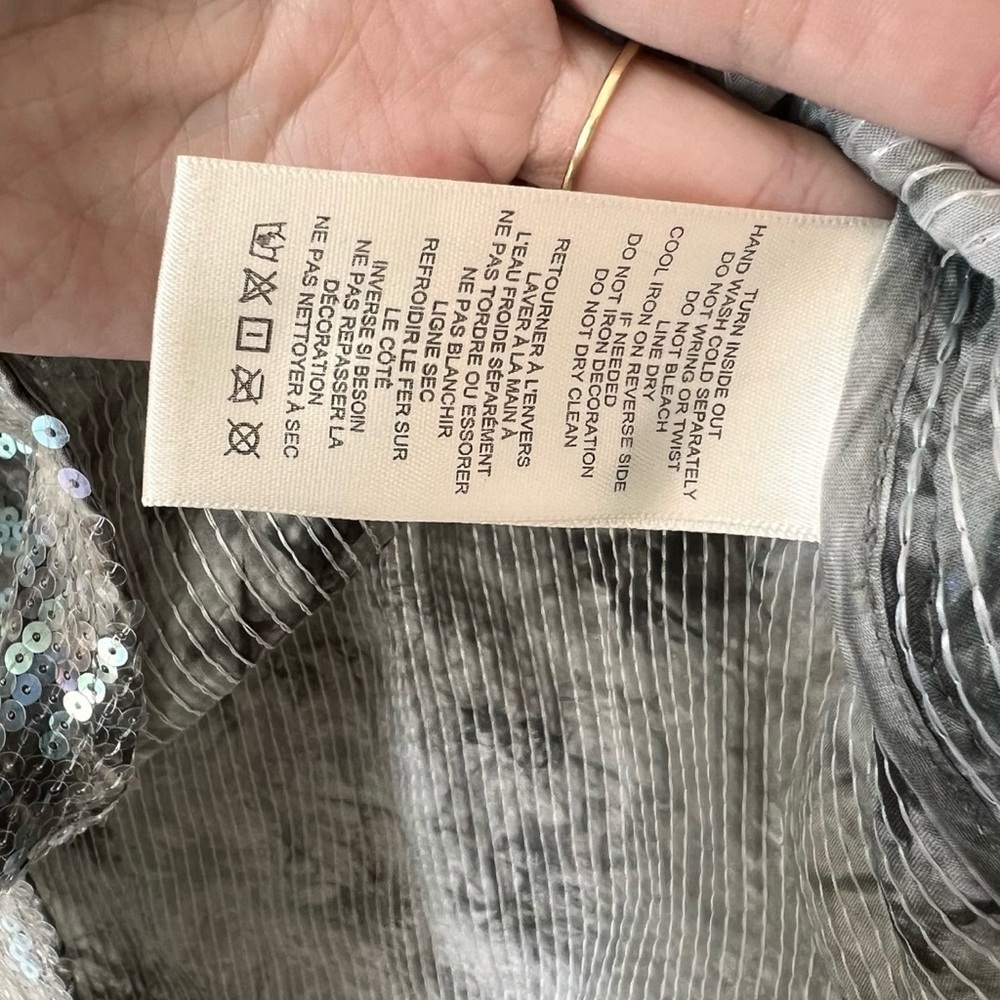 Anthropologie Pilcro Shrunken Sequin Long Sleeve Button Up Gray Top Size M - Picture 11 of 16